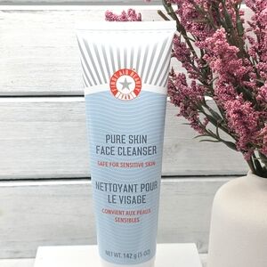 First Aid Beauty Pure Skin Face Cleanser